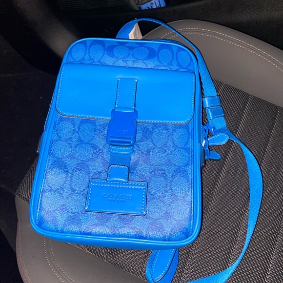 Coach Handbags - Coach Crossbody Bag